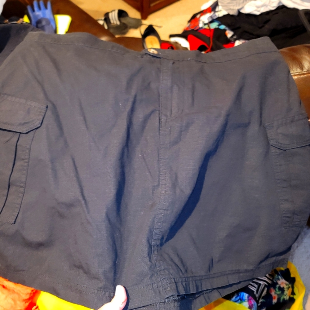 City Chic black skirt XL/22